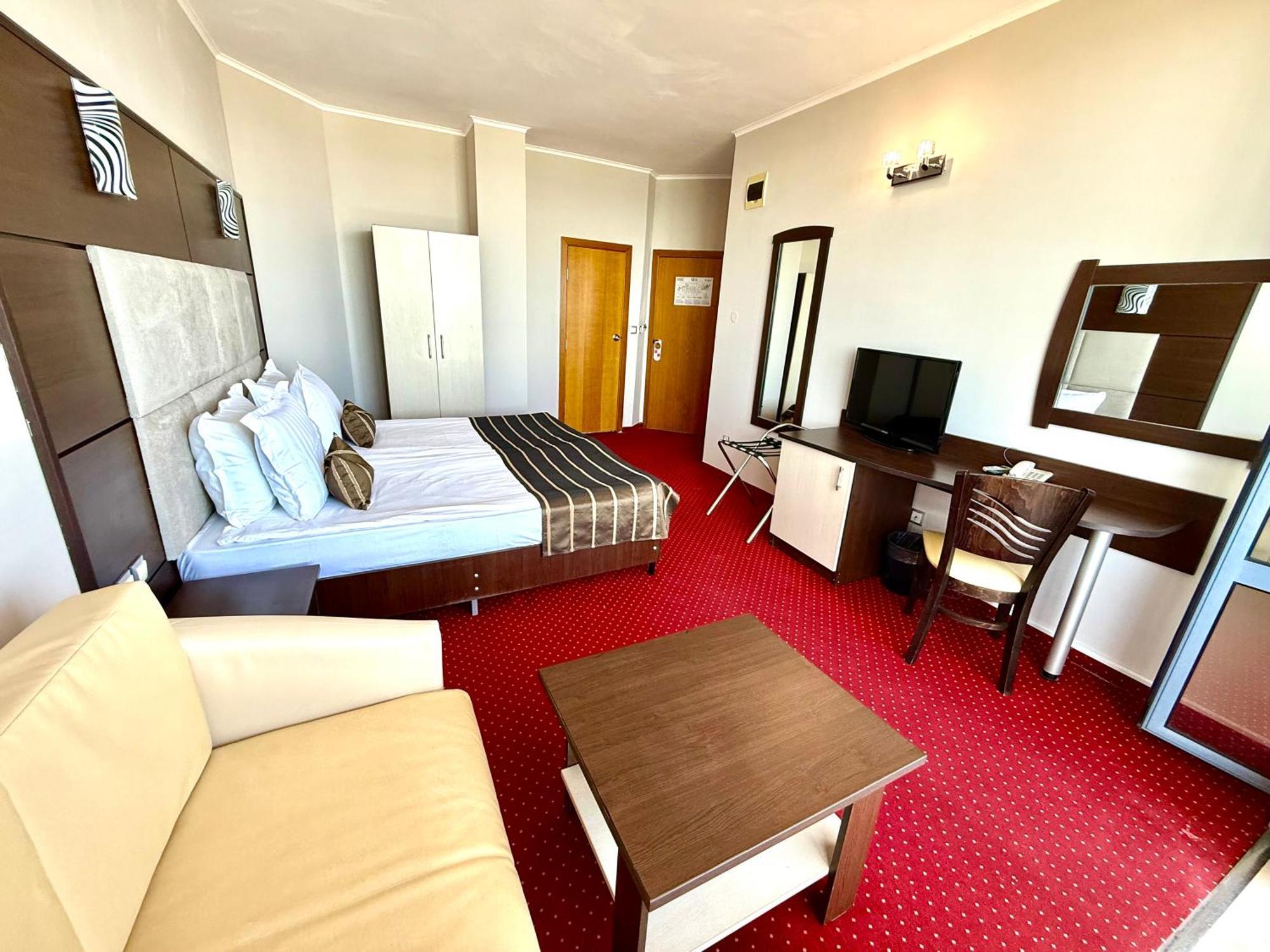Hotel Rеgina Golden Sands Exteriör bild