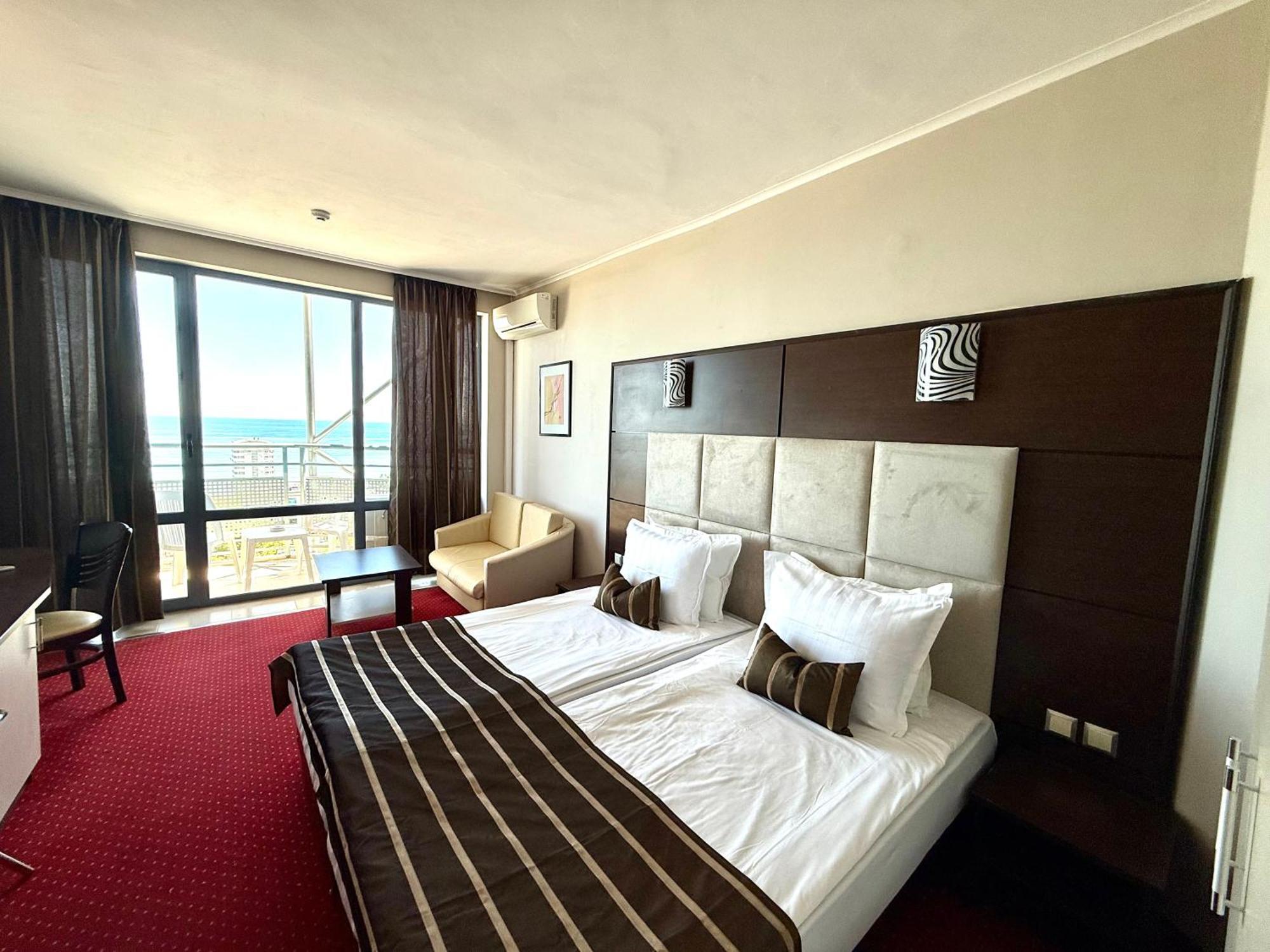 Hotel Rеgina Golden Sands Exteriör bild