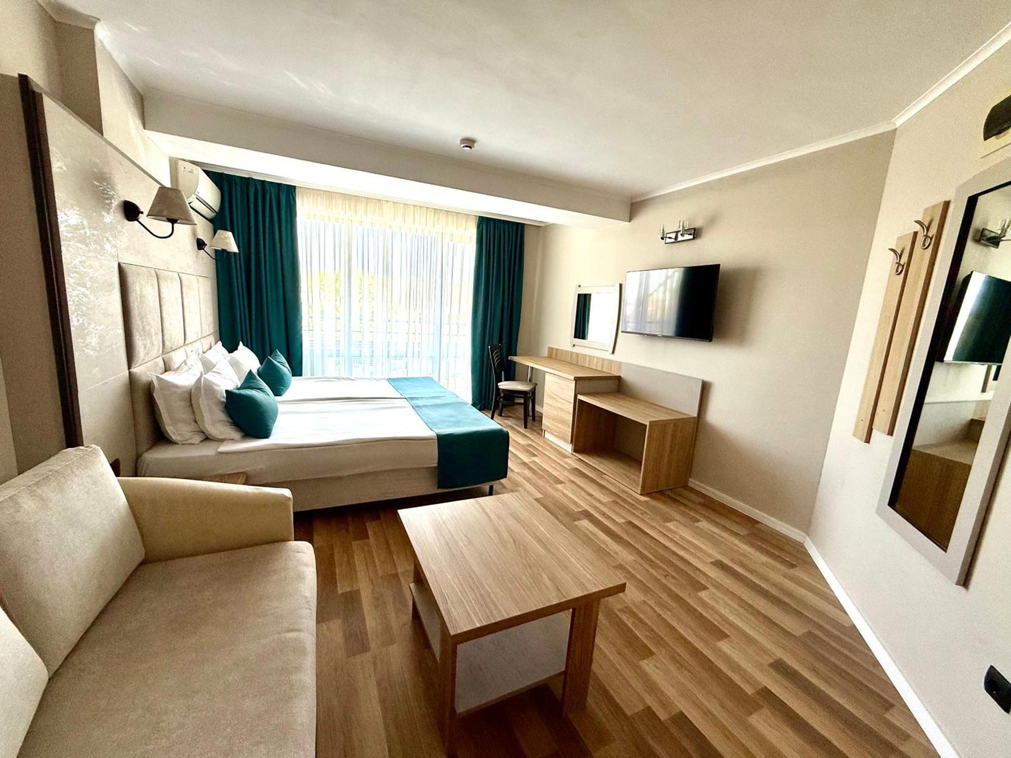 Hotel Rеgina Golden Sands Exteriör bild